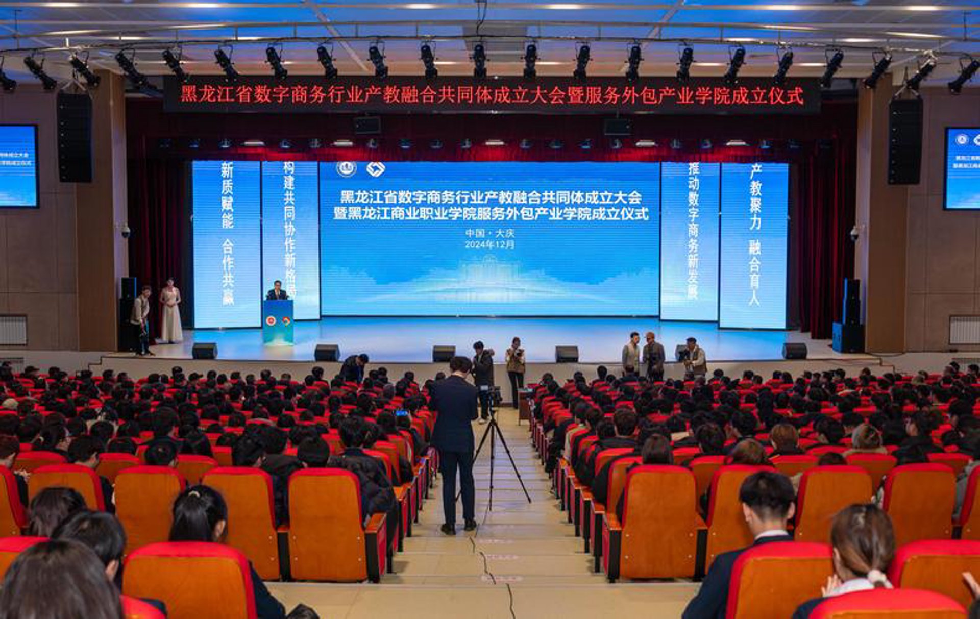 直缝钢管：助力工业建设的钢铁脊梁